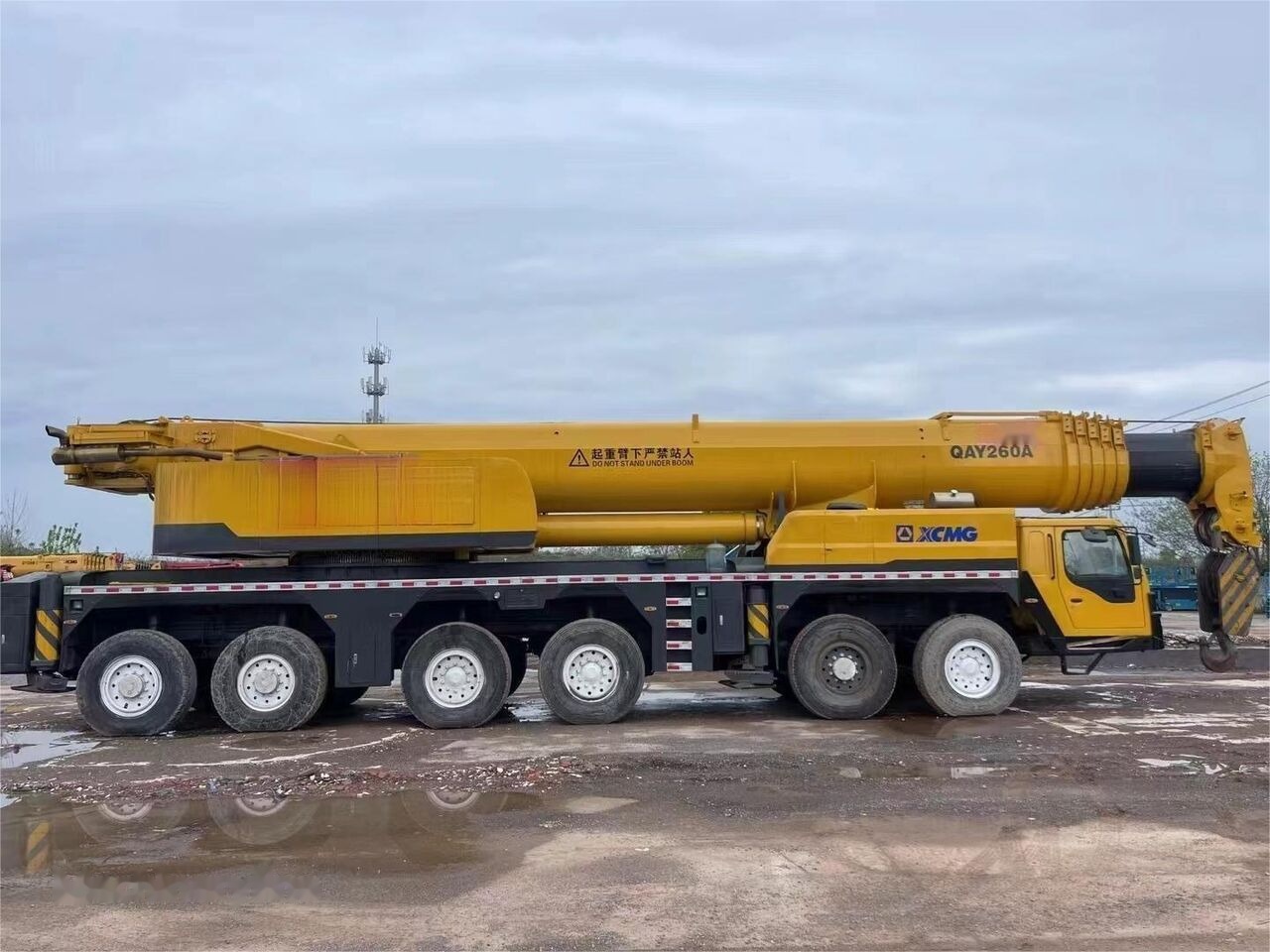 XCMG QAY160 QAY200 QAY260A 160ton 200ton 260ton - Mobile crane: picture 1 XCMG QAY160 QAY200 QAY260A 160ton 200ton 260ton - Mobile crane: picture 1
