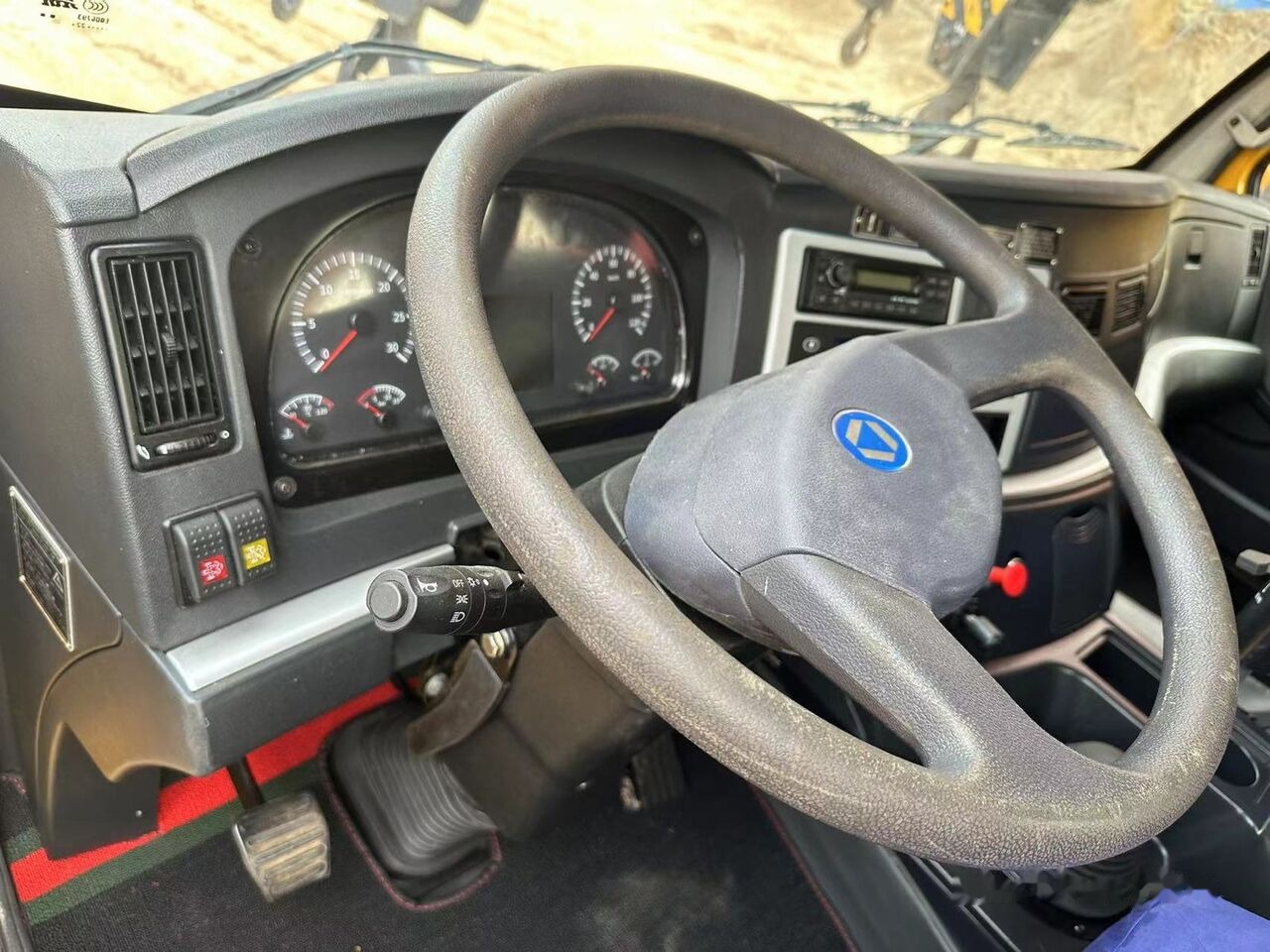 XCMG QY30KC QY30K XCT30 30T 30ton 50 60 70 80 100 - Mobile crane: picture 3 XCMG QY30KC QY30K XCT30 30T 30ton 50 60 70 80 100 - Mobile crane: picture 3