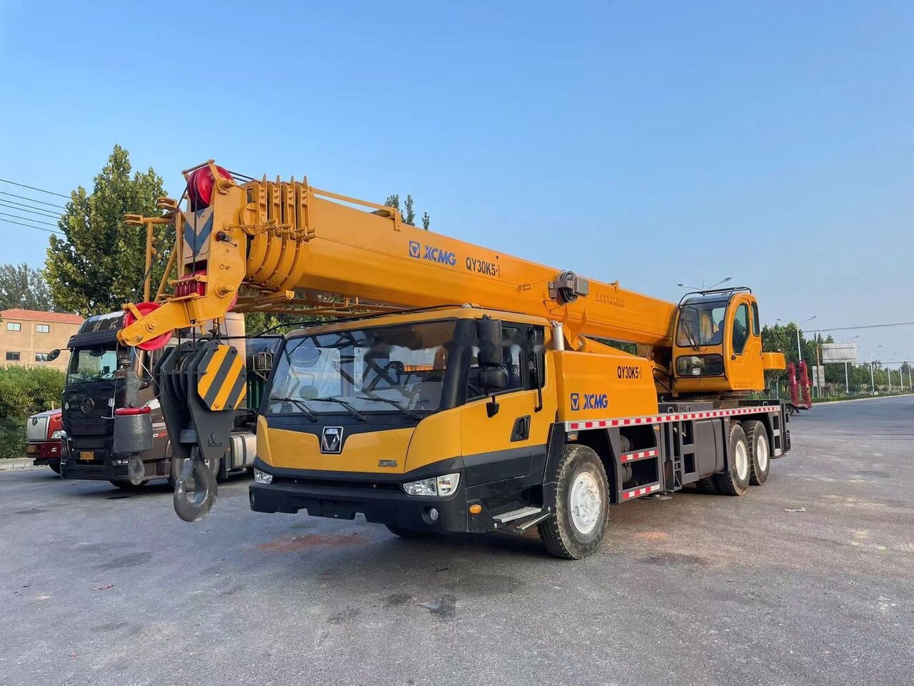 XCMG QY30KC QY30K XCT30 30T 30ton 50 60 70 80 100 - Mobile crane: picture 1 XCMG QY30KC QY30K XCT30 30T 30ton 50 60 70 80 100 - Mobile crane: picture 1
