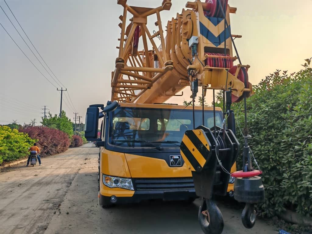 XCMG XCT25 QY25KC XCT50 XCT25K5A - Mobile crane: picture 1 XCMG XCT25 QY25KC XCT50 XCT25K5A - Mobile crane: picture 1