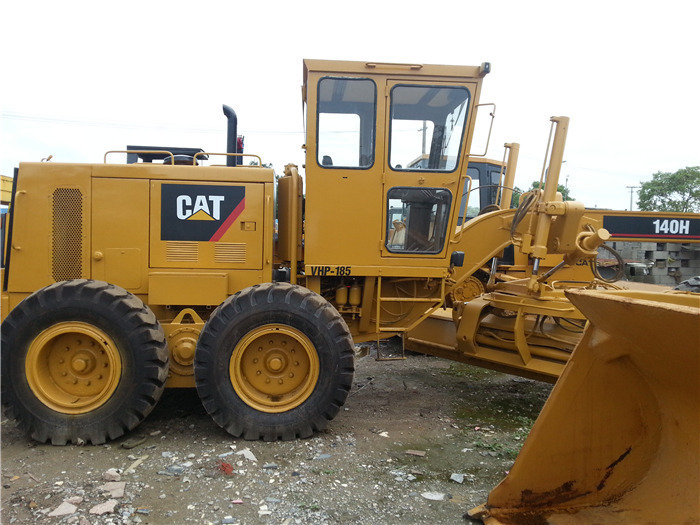 CAT 140H Grader - Grader: picture 4 CAT 140H Grader - Grader: picture 4