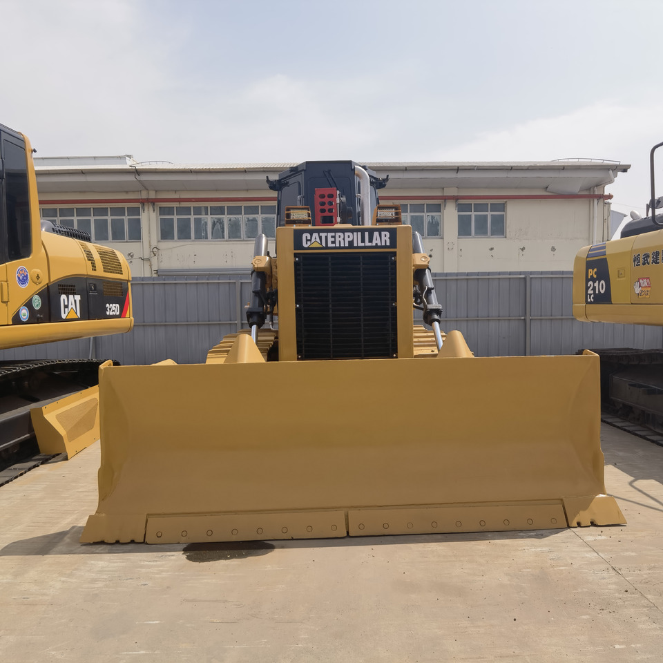 CAT D6G BullDozer - Bulldozer: picture 4 CAT D6G BullDozer - Bulldozer: picture 4