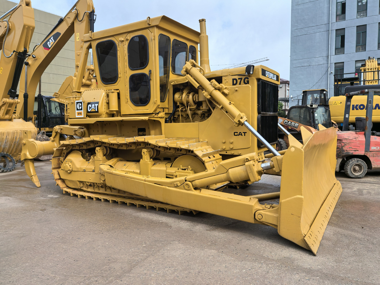 CAT D7G Bulldozer - Bulldozer: picture 1 CAT D7G Bulldozer - Bulldozer: picture 1