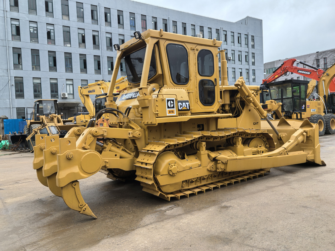 CAT D7G Bulldozer - Bulldozer: picture 3 CAT D7G Bulldozer - Bulldozer: picture 3