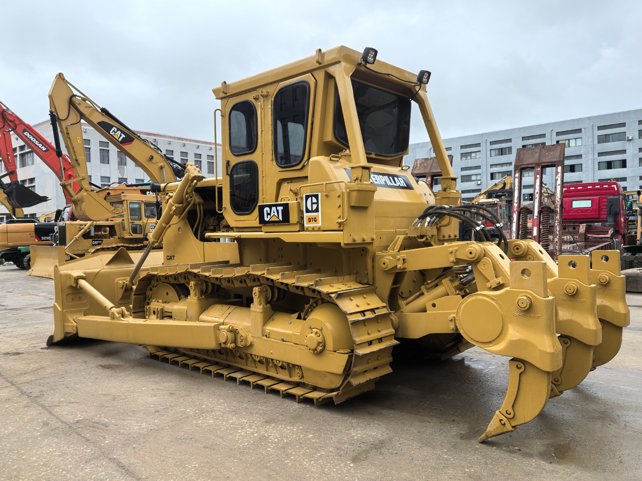 CAT D7G Bulldozer - Bulldozer: picture 1 CAT D7G Bulldozer - Bulldozer: picture 1