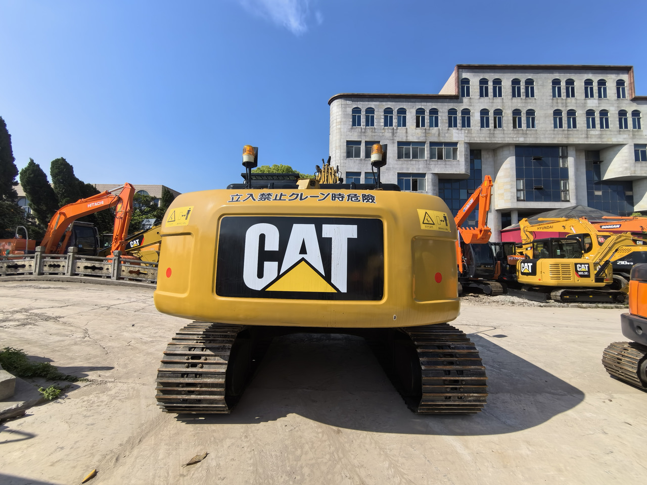 CAT320D EXCAVATOR - Crawler excavator: picture 4 CAT320D EXCAVATOR - Crawler excavator: picture 4