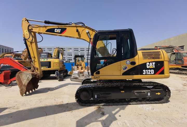 Cat 312D - Crawler excavator: picture 3 Cat 312D - Crawler excavator: picture 3