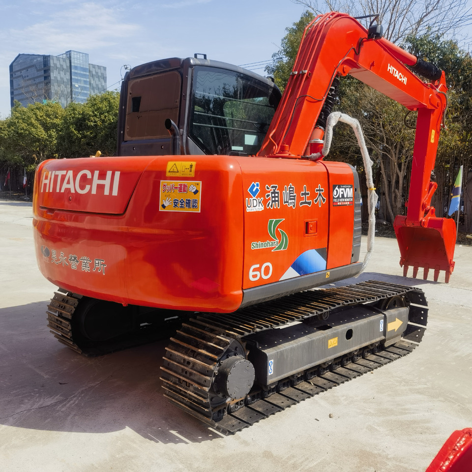 Hitachi ZX60 Excavator - Crawler excavator: picture 4 Hitachi ZX60 Excavator - Crawler excavator: picture 4