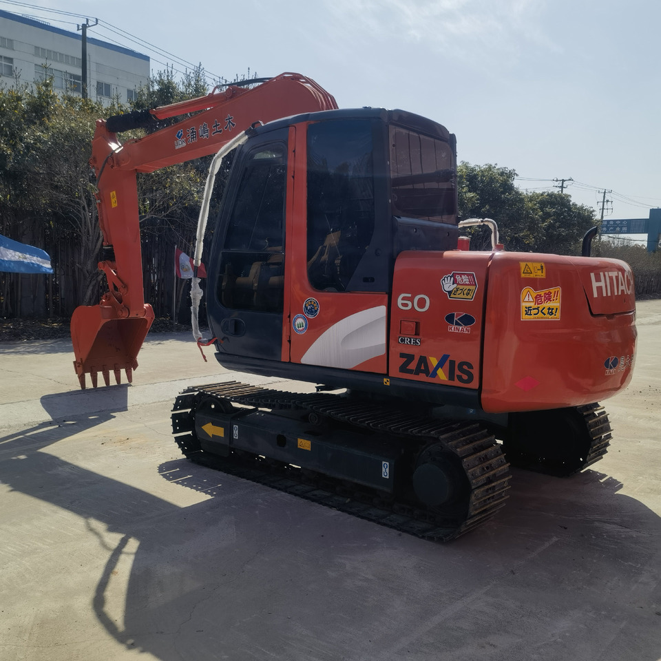Hitachi ZX60 Excavator - Crawler excavator: picture 1 Hitachi ZX60 Excavator - Crawler excavator: picture 1