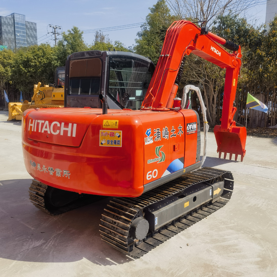 Hitachi ZX60 Excavator - Crawler excavator: picture 2 Hitachi ZX60 Excavator - Crawler excavator: picture 2