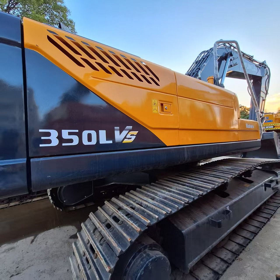 Hyundai 350LVS excavator - Wheel excavator: picture 2 Hyundai 350LVS excavator - Wheel excavator: picture 2