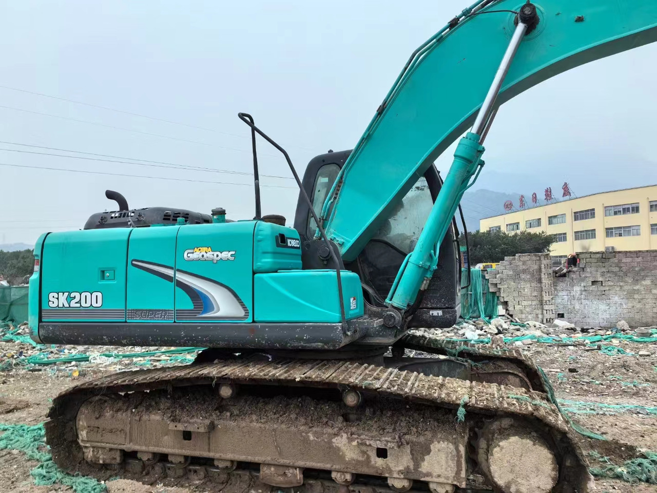 KOBELCO Kobelco SK200-8 Crawler excavator - Crawler excavator: picture 4 KOBELCO Kobelco SK200-8 Crawler excavator - Crawler excavator: picture 4