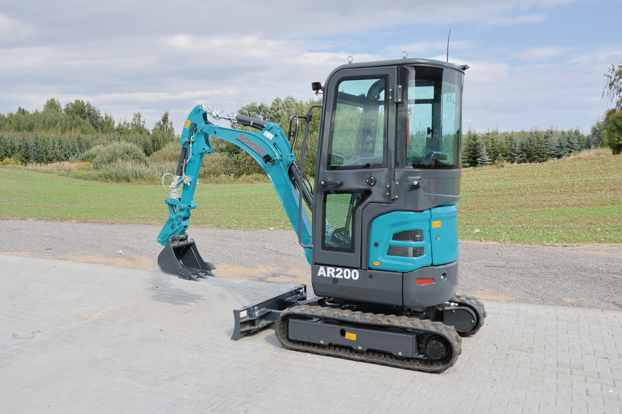 SCHMiDT AR200 - Kubota engine, Extended tracks, Swing arm - Mini excavator: picture 3 SCHMiDT AR200 - Kubota engine, Extended tracks, Swing arm - Mini excavator: picture 3