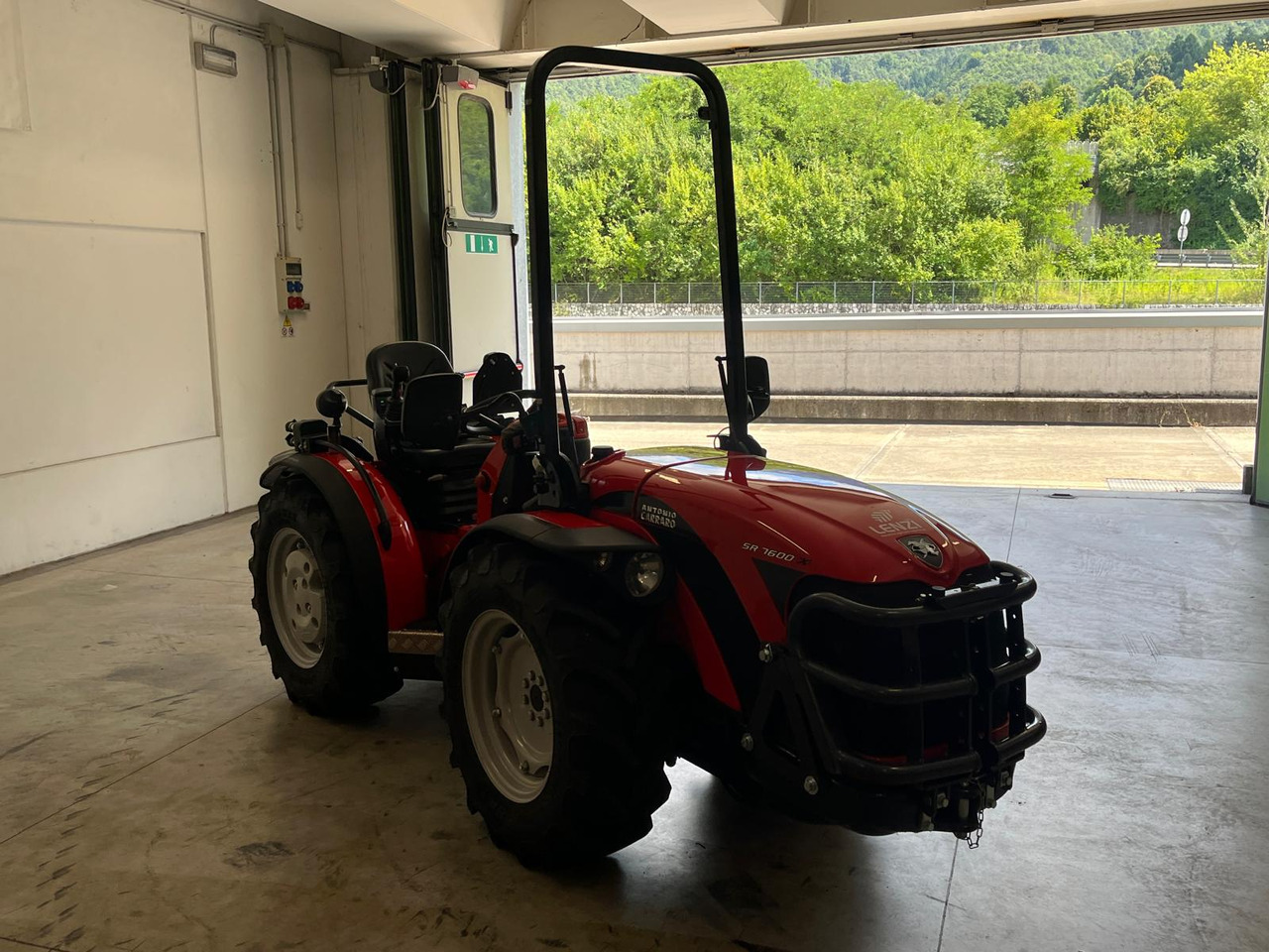 ANTONIO CARRARO INFINITY SR 7600 - Farm tractor: picture 4 ANTONIO CARRARO INFINITY SR 7600 - Farm tractor: picture 4