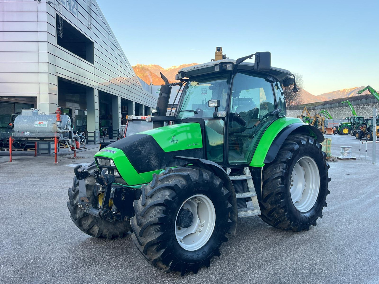 DEUTZ AGROTRON K 420 - Farm tractor: picture 2 DEUTZ AGROTRON K 420 - Farm tractor: picture 2