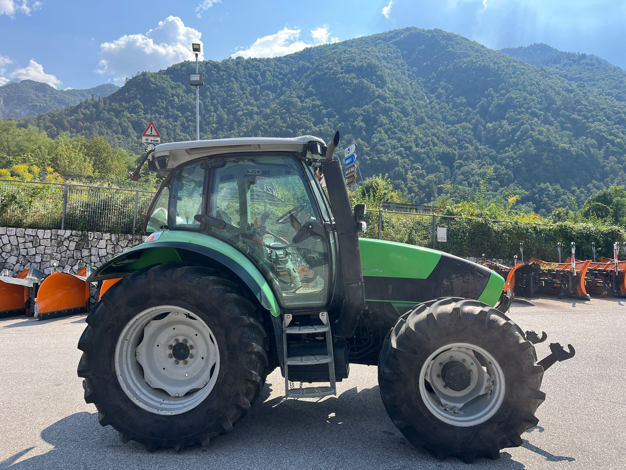 DEUTZ-FAHR AGROTRON K 420 - Farm tractor: picture 4 DEUTZ-FAHR AGROTRON K 420 - Farm tractor: picture 4