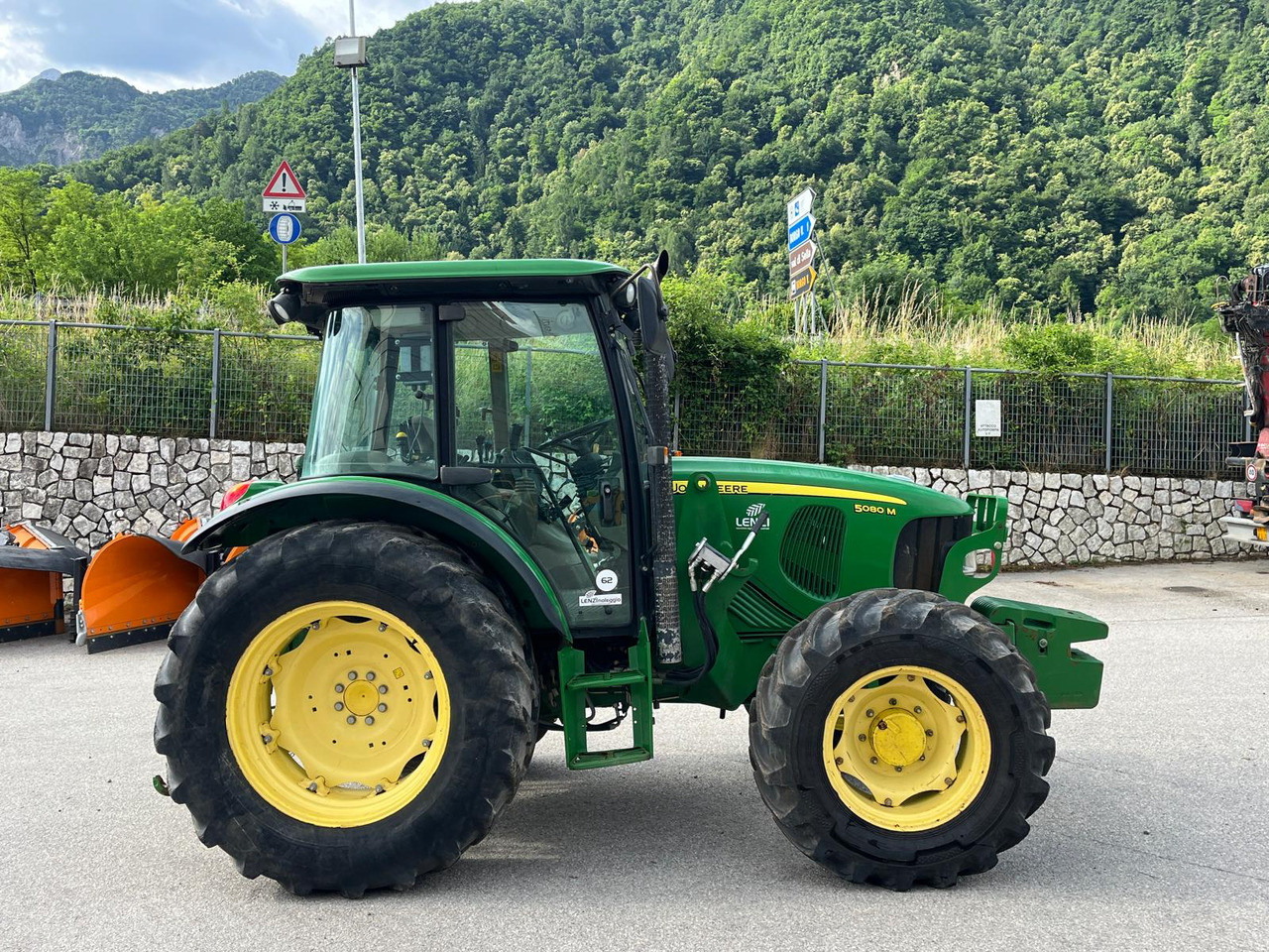 TRATTORE JOHN DEERE 5080 M - Farm tractor: picture 5 TRATTORE JOHN DEERE 5080 M - Farm tractor: picture 5