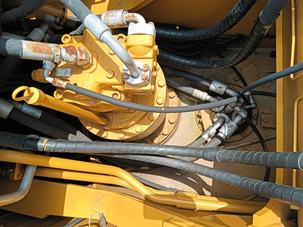 CAT 325 D - Crawler excavator: picture 3 CAT 325 D - Crawler excavator: picture 3