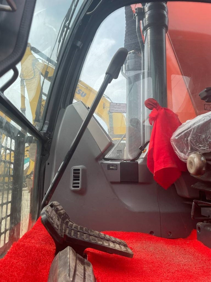 Doosan DX 225 LCA - Crawler excavator: picture 3 Doosan DX 225 LCA - Crawler excavator: picture 3