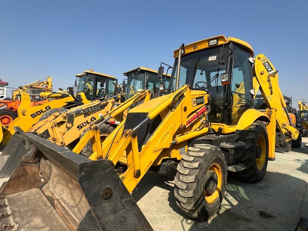 JCB 3 CX - Backhoe loader: picture 1 JCB 3 CX - Backhoe loader: picture 1