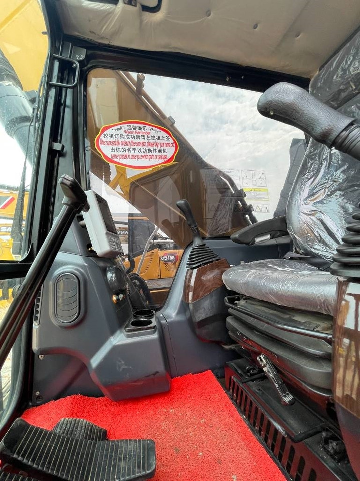 Sany SY 215 - Crawler excavator: picture 3 Sany SY 215 - Crawler excavator: picture 3