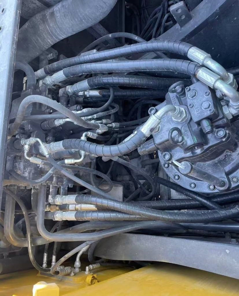 Volvo EC 240 - Crawler excavator: picture 2 Volvo EC 240 - Crawler excavator: picture 2