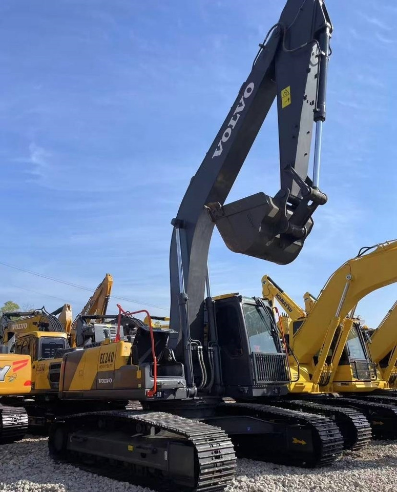 Volvo EC 240 - Crawler excavator: picture 5 Volvo EC 240 - Crawler excavator: picture 5