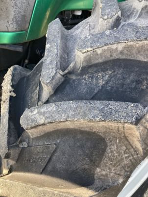 Valtra T162 VERSU - Farm tractor: picture 4 Valtra T162 VERSU - Farm tractor: picture 4