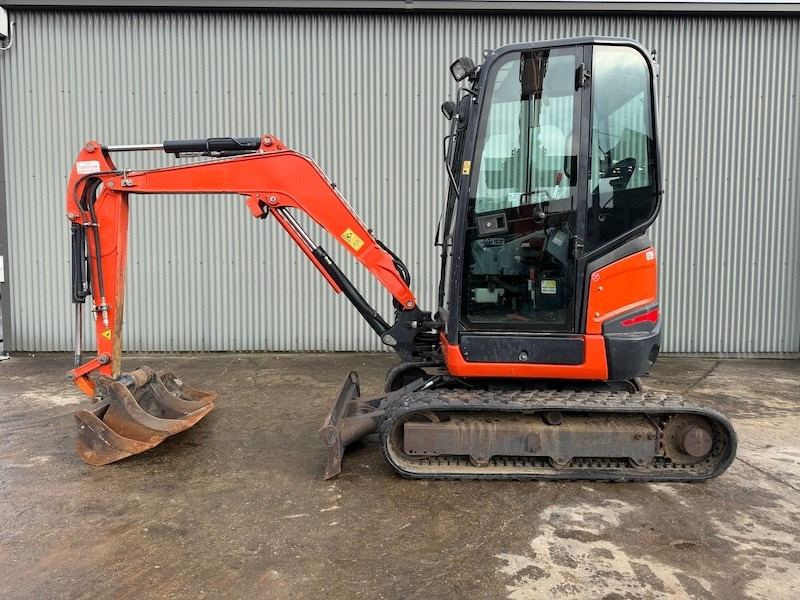 Kubota U 27-4 - Mini excavator: picture 1 Kubota U 27-4 - Mini excavator: picture 1