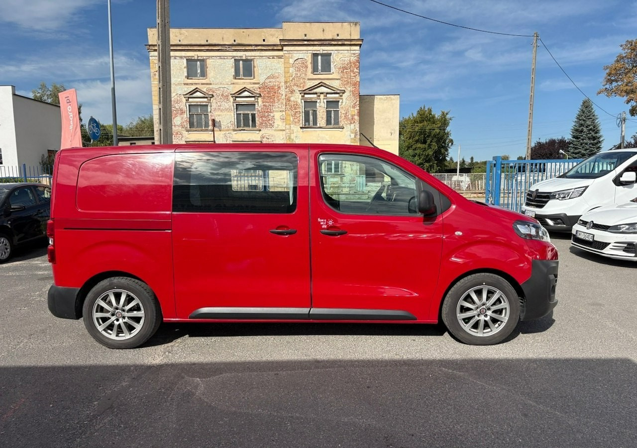 Citroen Jumpy II Jumpy 1.6HDI 115KM Klima A La Kamper 3 osobowy 2016 - Car: picture 2 Citroen Jumpy II Jumpy 1.6HDI 115KM Klima A La Kamper 3 osobowy 2016 - Car: picture 2