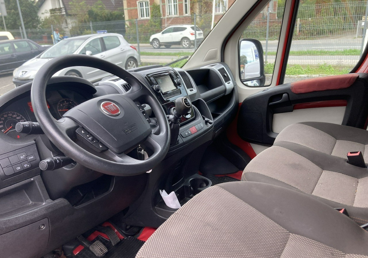 Interior photo 1: Leasing of  Fiat Ducato Ducato 3.0 CNG+benzyna Klima Navi Kamera 2017 Fiat Ducato Ducato 3.0 CNG+benzyna Klima Navi Kamera 2017