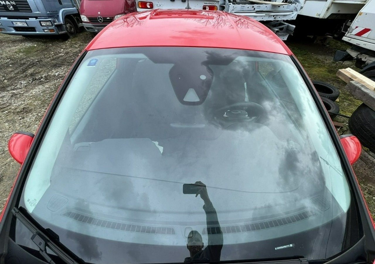 Ford Fiesta IX LIFT 1.1 Benzyna 75KM Klima Carplay Pakiet Winter Cool&Connect 2021 - Hatchback: picture 5 Ford Fiesta IX LIFT 1.1 Benzyna 75KM Klima Carplay Pakiet Winter Cool&Connect 2021 - Hatchback: picture 5