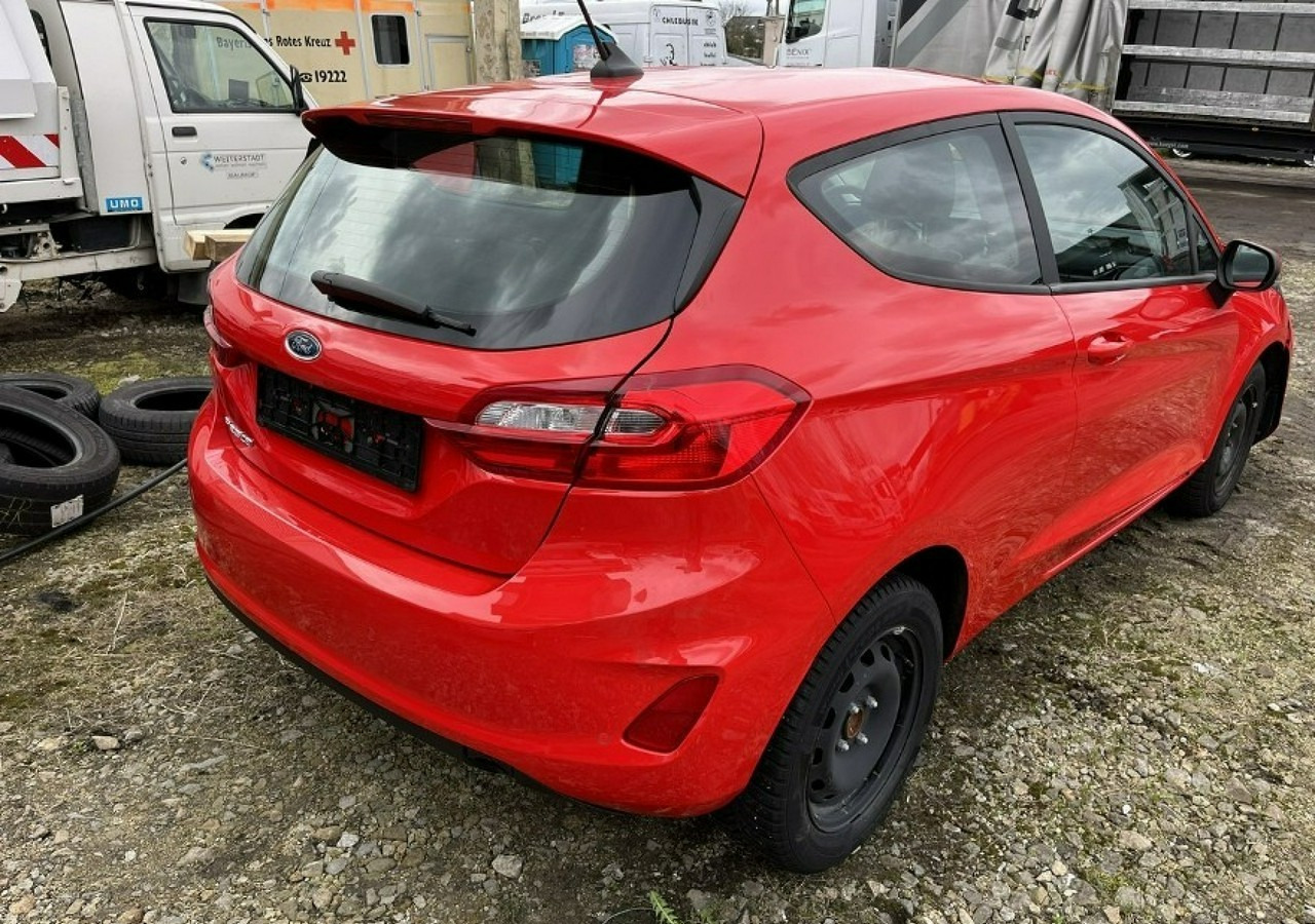 Ford Fiesta IX LIFT 1.1 Benzyna 75KM Klima Carplay Pakiet Winter Cool&Connect 2021 - Hatchback: picture 2 Ford Fiesta IX LIFT 1.1 Benzyna 75KM Klima Carplay Pakiet Winter Cool&Connect 2021 - Hatchback: picture 2