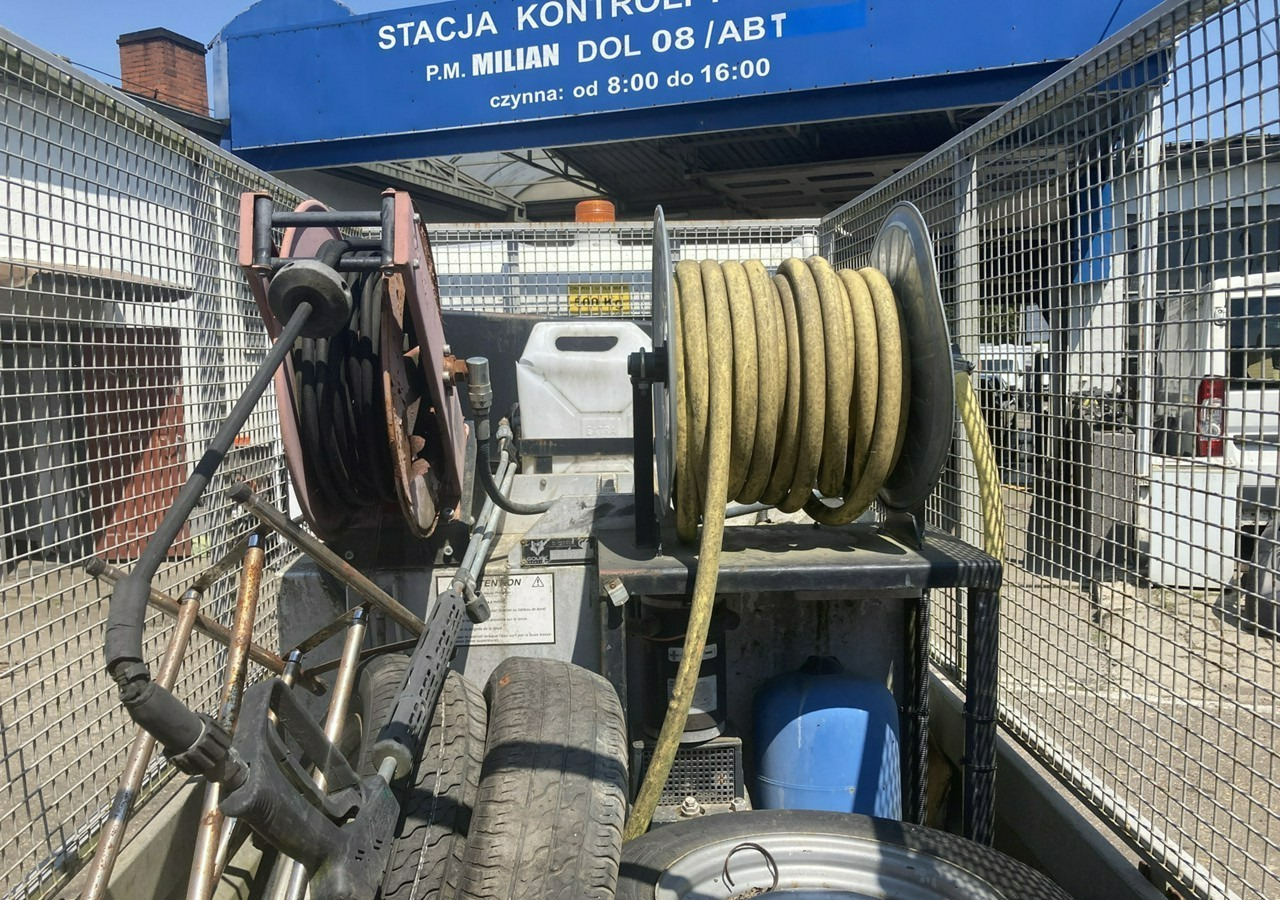 Inna Inny Goupli Myjka wysokociśnieniowa Wuko asenizacyjny kanalizacja - Vacuum truck: picture 2 Inna Inny Goupli Myjka wysokociśnieniowa Wuko asenizacyjny kanalizacja - Vacuum truck: picture 2