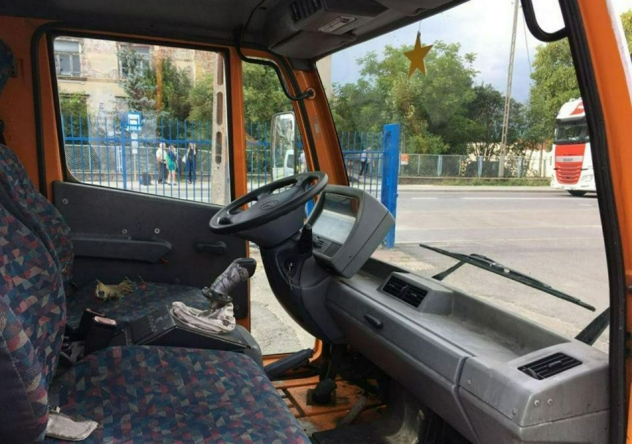 Leasing of  Inna Inny Unimog UX100 Śmieciarka wywrotka prasa Inna Inny Unimog UX100 Śmieciarka wywrotka prasa: picture 17