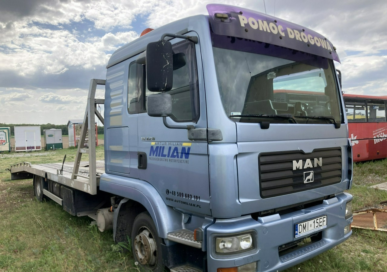 MAN Inny MAN MAN TGL 8.210 Pomoc drogowa Autolaweta na 2 Auta 2005 - Tow truck: picture 2 MAN Inny MAN MAN TGL 8.210 Pomoc drogowa Autolaweta na 2 Auta 2005 - Tow truck: picture 2