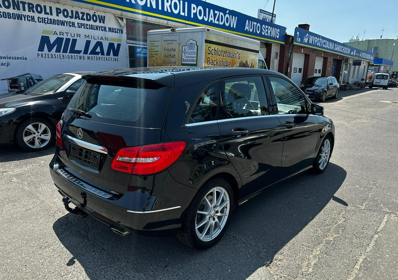 Mercedes-Benz Klasa B W246 Mercedes B-Klasa 1.6-122KM Bogate wyposażenie 127tkm 2013r - Car: picture 2 Mercedes-Benz Klasa B W246 Mercedes B-Klasa 1.6-122KM Bogate wyposażenie 127tkm 2013r - Car: picture 2