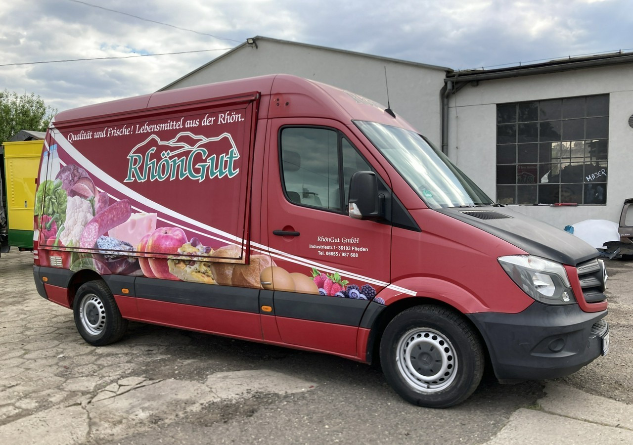 Mercedes-Benz Sprinter Sprinter Autosklep sklep bar Gastronomiczny Food Truck Foodtruck 201 - Vending truck: picture 1 Mercedes-Benz Sprinter Sprinter Autosklep sklep bar Gastronomiczny Food Truck Foodtruck 201 - Vending truck: picture 1