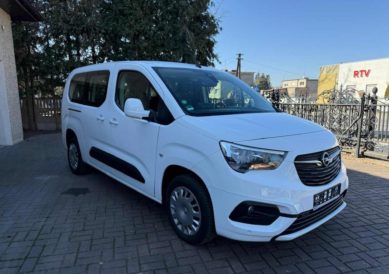 Opel Combo IV Combo Life Combo Długie Life dla Niepełnosprawnych Inwalida Rampa PFRON - Car: picture 3 Opel Combo IV Combo Life Combo Długie Life dla Niepełnosprawnych Inwalida Rampa PFRON - Car: picture 3