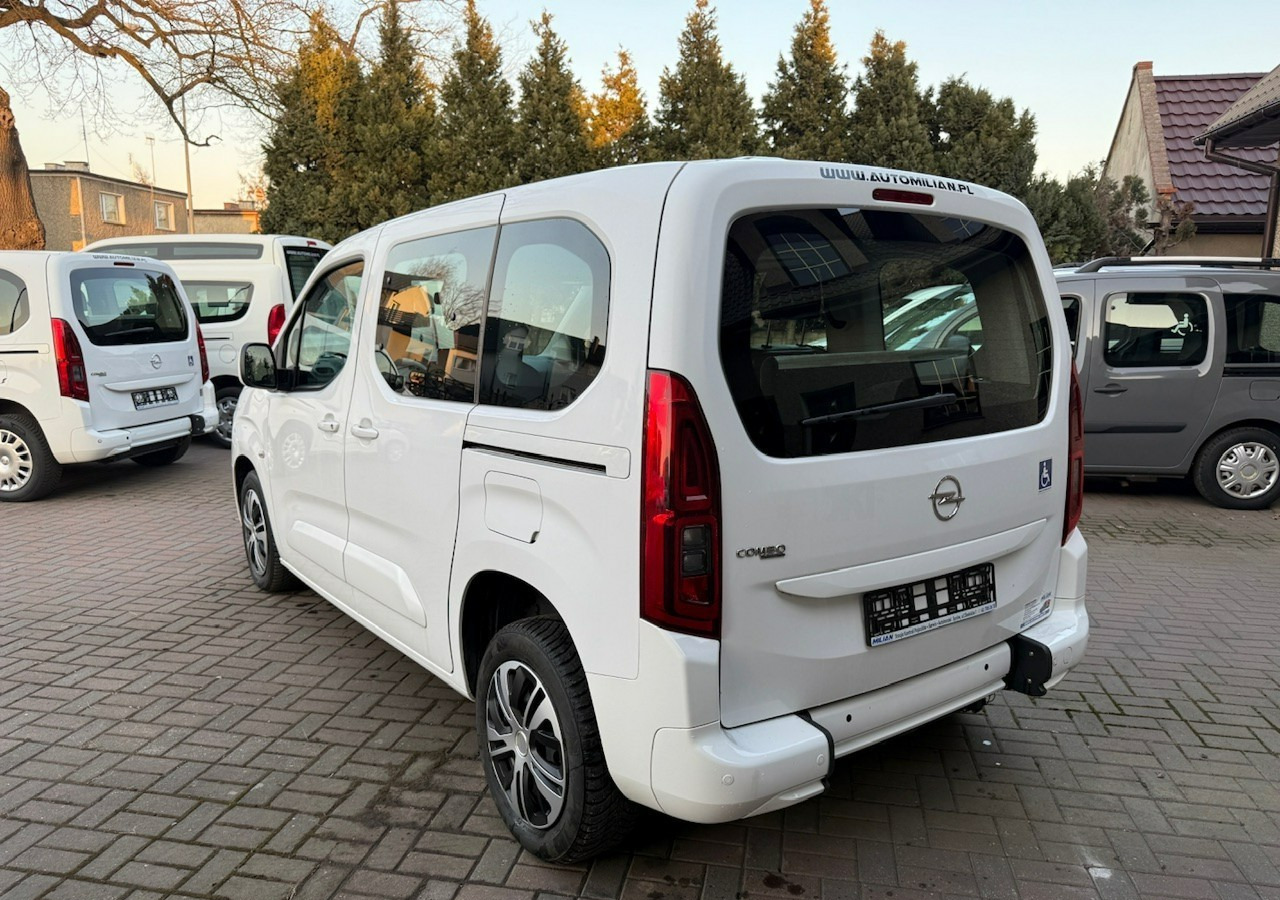 Opel Combo IV Combo Life Combo do przewozu Niepełnosprawnych inwalida rampa Model 2021 - Car: picture 5 Opel Combo IV Combo Life Combo do przewozu Niepełnosprawnych inwalida rampa Model 2021 - Car: picture 5