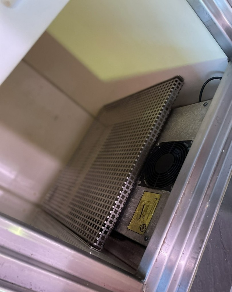 Vending truck Renault Master Autosklep wędlin Gastronomiczny Food Truck Foodtruck Sklep Borco 200: picture 20 Vending truck Renault Master Autosklep wędlin Gastronomiczny Food Truck Foodtruck Sklep Borco 200: picture 20