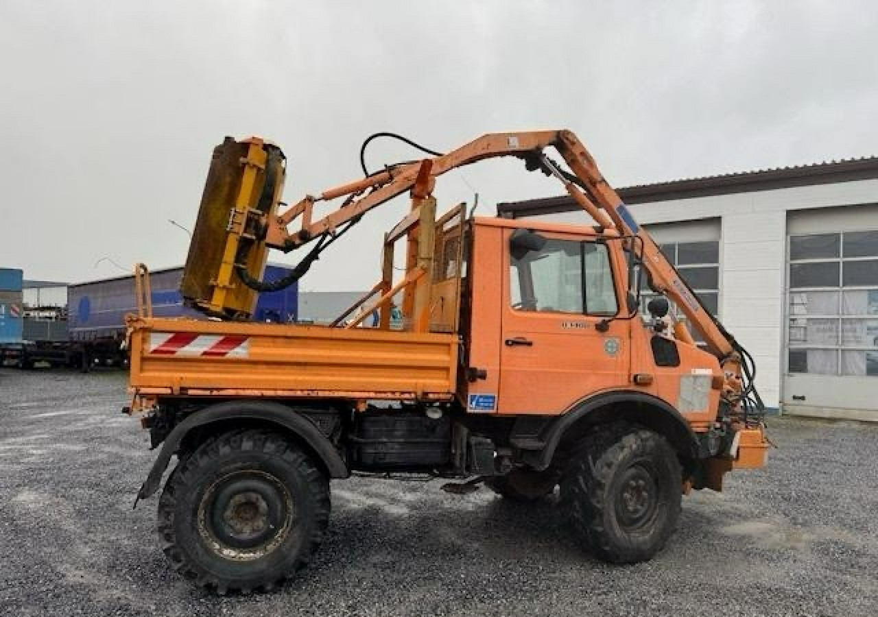 Inna Inny Unimog 1400 4X4 Kosiarka bijakowa teleskopowa - Utility/ Special vehicle: picture 2 Inna Inny Unimog 1400 4X4 Kosiarka bijakowa teleskopowa - Utility/ Special vehicle: picture 2