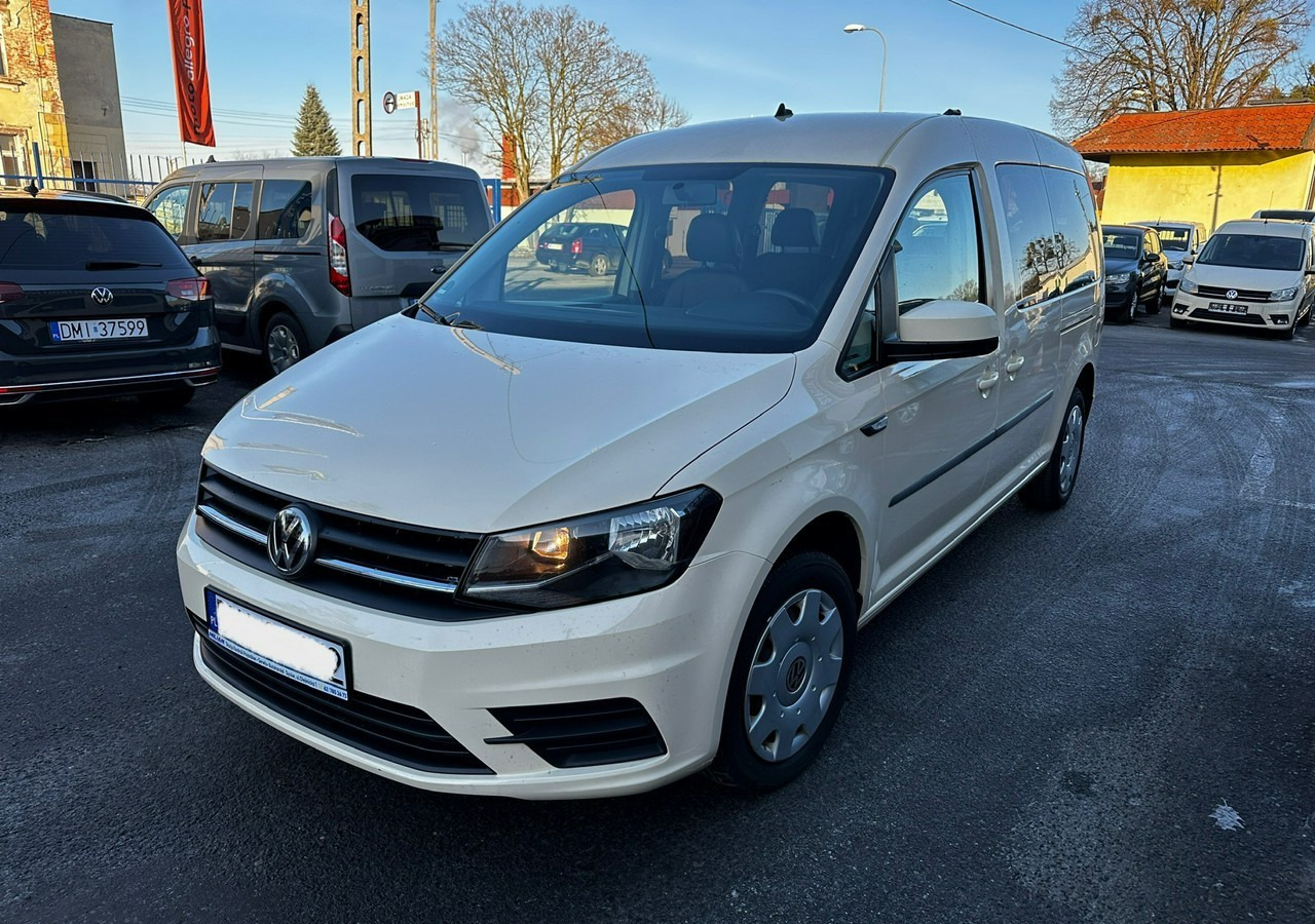 Volkswagen Caddy III Caddy 2.0 TDI Maxi 7-osobowy Model 2019 - Car: picture 3 Volkswagen Caddy III Caddy 2.0 TDI Maxi 7-osobowy Model 2019 - Car: picture 3