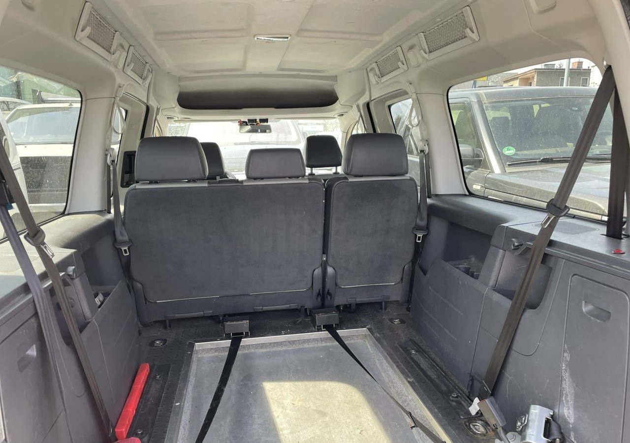 Volkswagen Caddy III Caddy do przewozu Niepełnosprawnych inwalida rampa 2015 - Car: picture 5 Volkswagen Caddy III Caddy do przewozu Niepełnosprawnych inwalida rampa 2015 - Car: picture 5