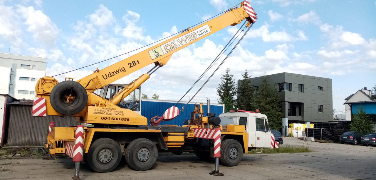 TARTA AD28 AD28 - Mobile crane: picture 3 TARTA AD28 AD28 - Mobile crane: picture 3