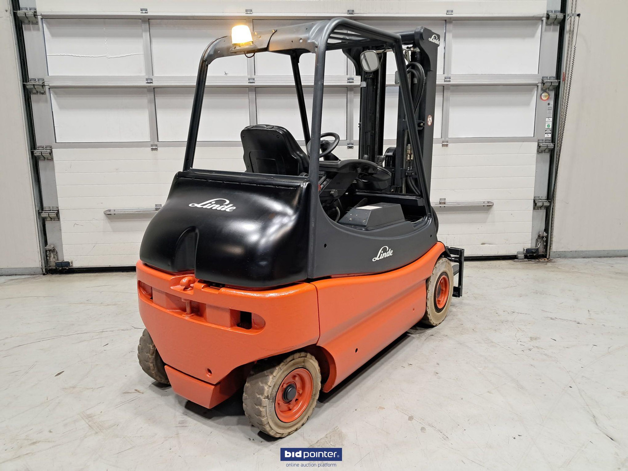 Linde E25-02 elektrische vorkheftruck - Electric forklift: picture 4 Linde E25-02 elektrische vorkheftruck - Electric forklift: picture 4
