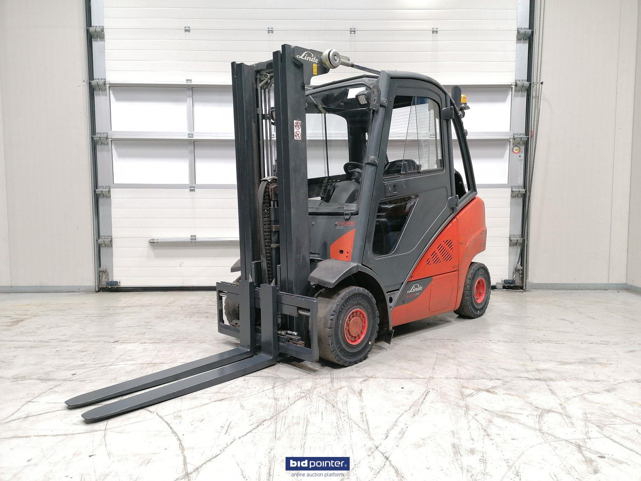Linde H25T-02 LPG vorkheftruck - LPG forklift: picture 1 Linde H25T-02 LPG vorkheftruck - LPG forklift: picture 1
