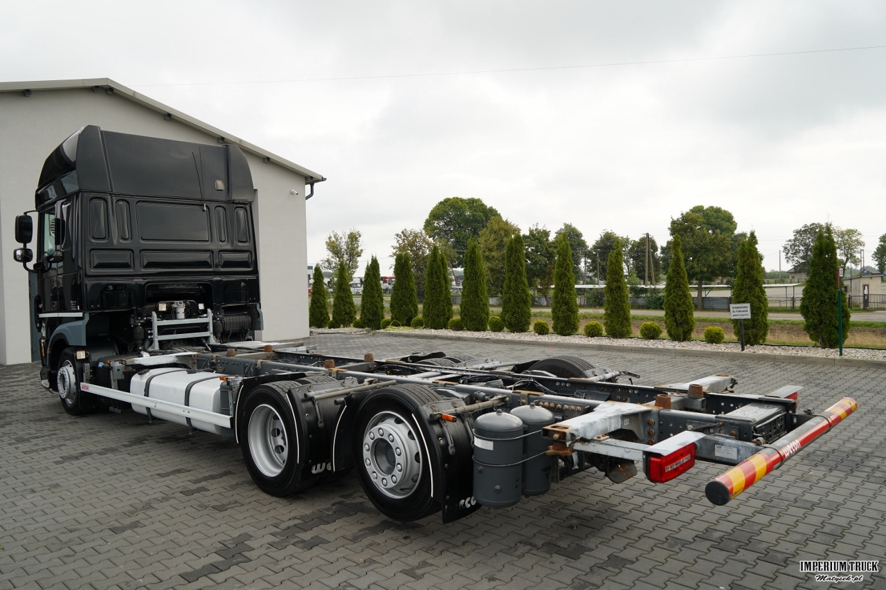 DAF XF 480 / BDF / 6X2 / SSC / KLIMATYZACJA POSTOJOWA / OŚ PODNOSZONA / PO KONTRAKCIE SERWISOWYM - Container transporter/ Swap body truck: picture 5 DAF XF 480 / BDF / 6X2 / SSC / KLIMATYZACJA POSTOJOWA / OŚ PODNOSZONA / PO KONTRAKCIE SERWISOWYM - Container transporter/ Swap body truck: picture 5