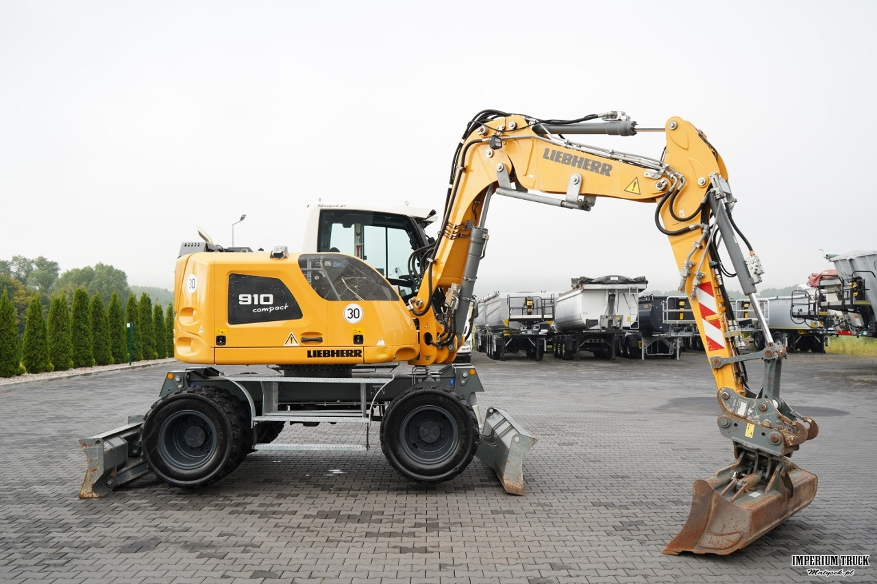 LIEBHERR 910 COMPACT LITRONIC / KOPARKA KOŁOWA / KLIMATYZACJA / KAMERA / 2020 ROK / PO KONTRAKCIE SERWISOWYM - Wheel excavator: picture 5 LIEBHERR 910 COMPACT LITRONIC / KOPARKA KOŁOWA / KLIMATYZACJA / KAMERA / 2020 ROK / PO KONTRAKCIE SERWISOWYM - Wheel excavator: picture 5