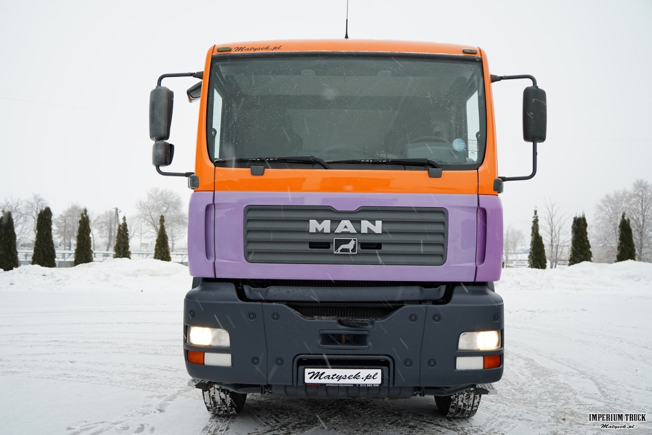 MAN TGA 35. 360 / 8x4 / LIEBHERR 9m3 / BETONOMIESZARKA / GRUSZKA / MANUAL / BETONIARKA - Concrete mixer truck: picture 3 MAN TGA 35. 360 / 8x4 / LIEBHERR 9m3 / BETONOMIESZARKA / GRUSZKA / MANUAL / BETONIARKA - Concrete mixer truck: picture 3